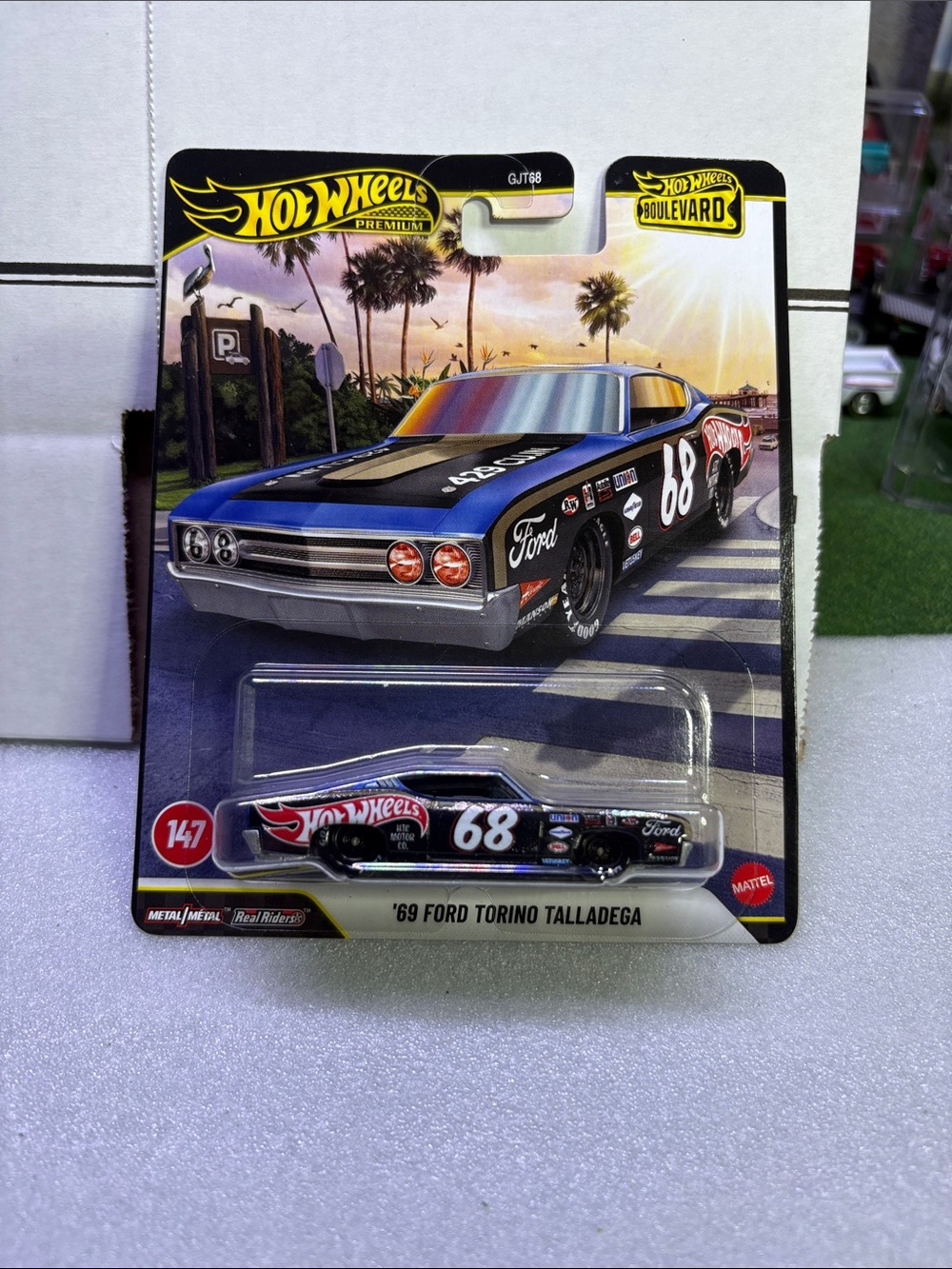Hot Wheels '69 Ford Torino Talladega - Black Racing Car
